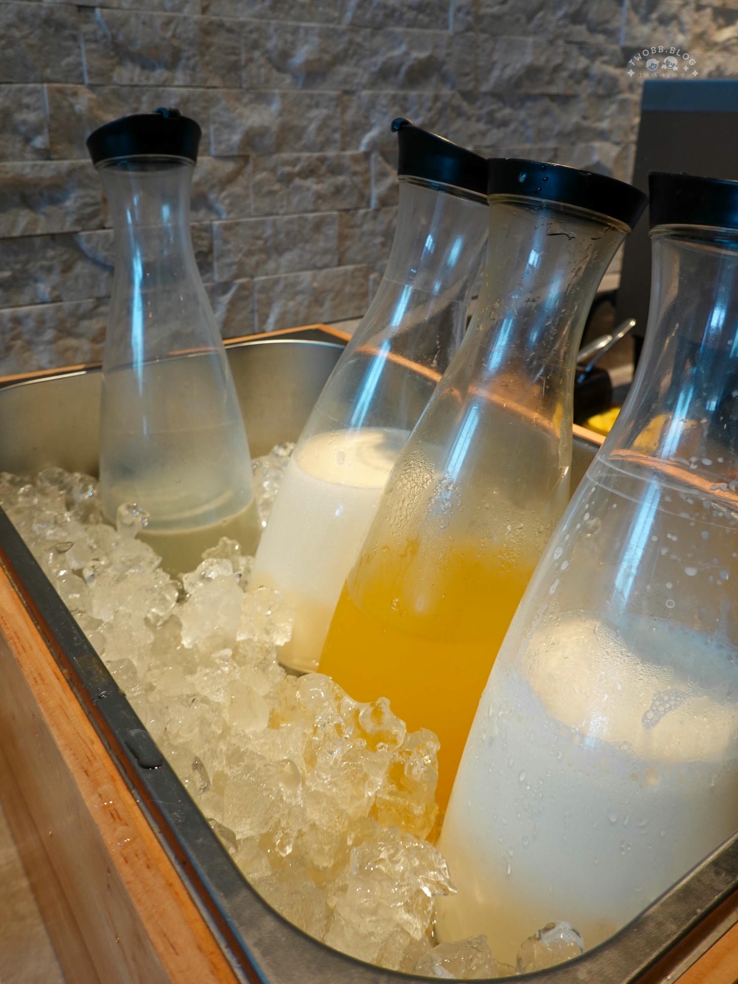 台中|芭蕾城堡酒店》台中南屯住宿推薦!台灣十大城堡,多種親子主題房型,卡拉OK設備、房內還有室內攀岩、按摩浴缸,台中親子住宿首選。 - 第96張圖