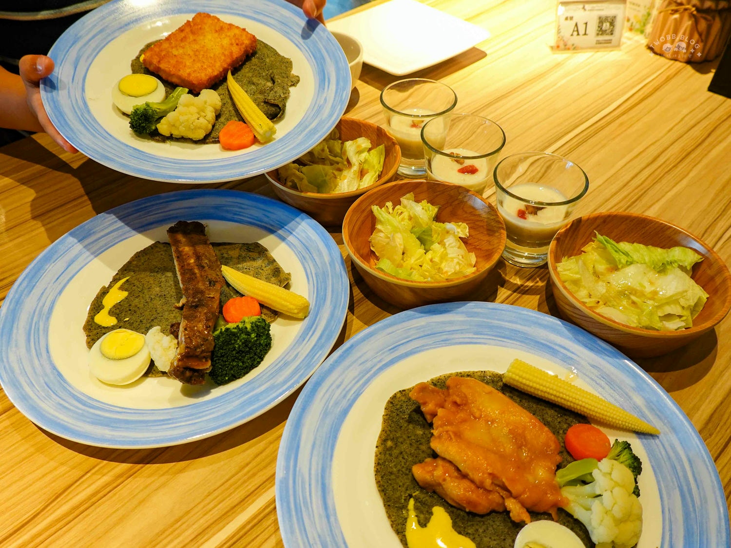 台中|芭蕾城堡酒店》台中南屯住宿推薦!台灣十大城堡,多種親子主題房型,卡拉OK設備、房內還有室內攀岩、按摩浴缸,台中親子住宿首選。 - 第101張圖