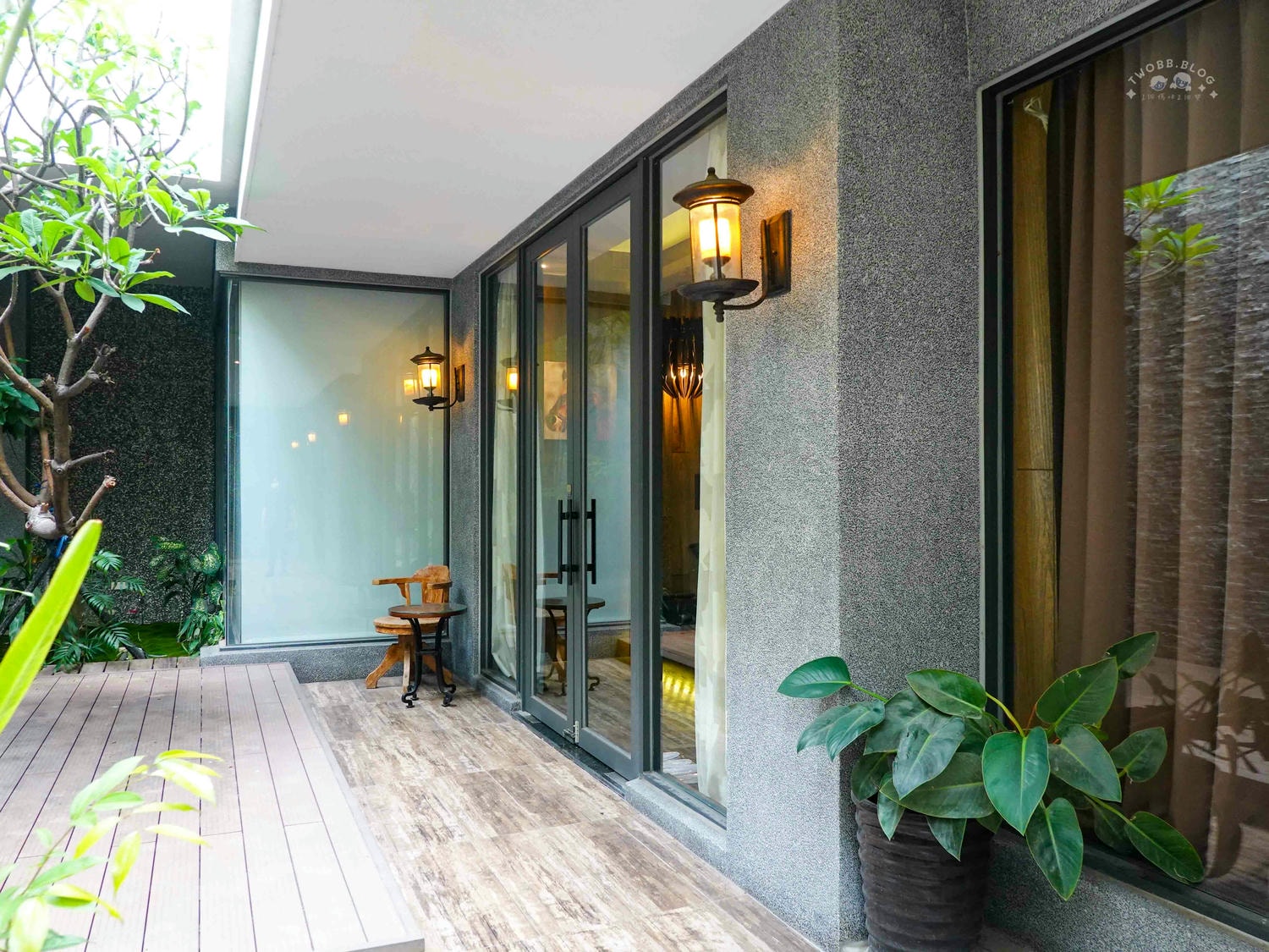 台中|芭蕾城堡酒店》台中南屯住宿推薦!台灣十大城堡,多種親子主題房型,卡拉OK設備、房內還有室內攀岩、按摩浴缸,台中親子住宿首選。 - 第74張圖