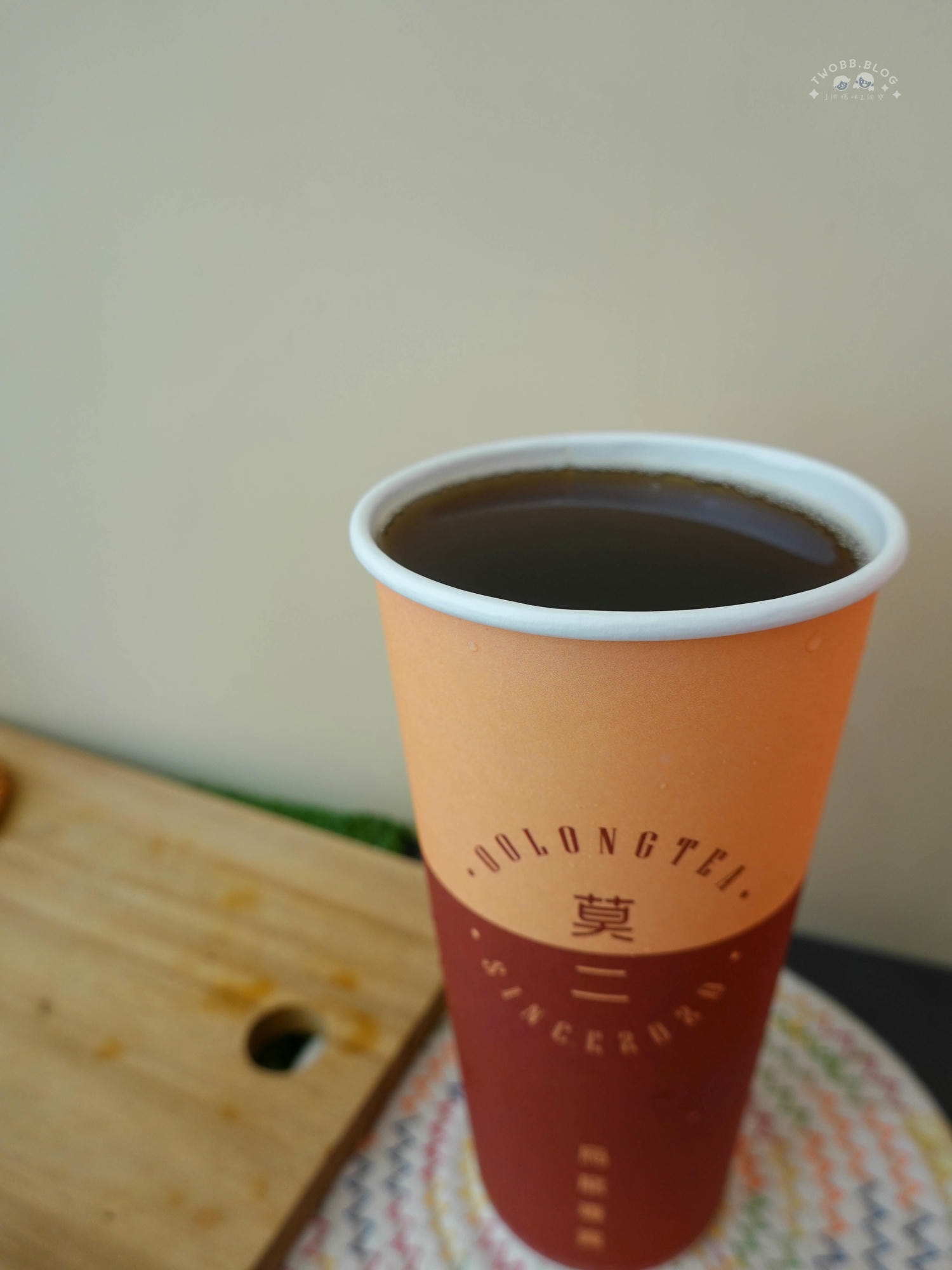 台中|莫二More Tea烏龍專賣(台中學士店)》一中必喝玩味烏龍專賣店!濃厚系烏龍專賣!加入一整瓶義美鮮奶,挖滿三大球芒果冰淇淋,夏日限定雪酪烏龍消暑首選。 - 第34張圖
