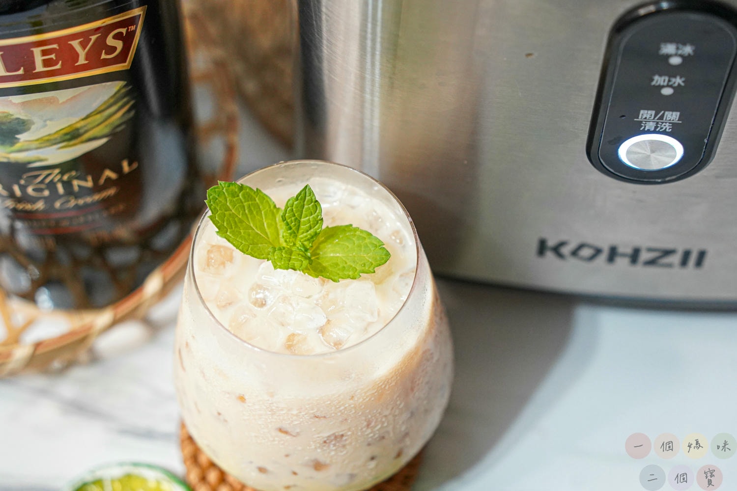 KOHZII 康馳 微電腦全自動製冰機 KIM1510-夏日必備!快速製冰,超大容量,一鍵簡單操控製冰及清潔,小冰鑽顆粒冰,快速完成沁涼飲品! - 第27張圖 Dsc07338