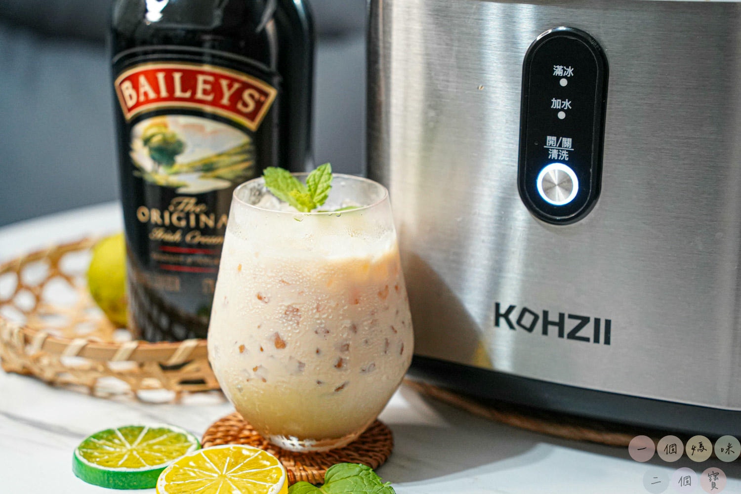 KOHZII 康馳 微電腦全自動製冰機 KIM1510-夏日必備!快速製冰,超大容量,一鍵簡單操控製冰及清潔,小冰鑽顆粒冰,快速完成沁涼飲品! - 第28張圖 Dsc07339
