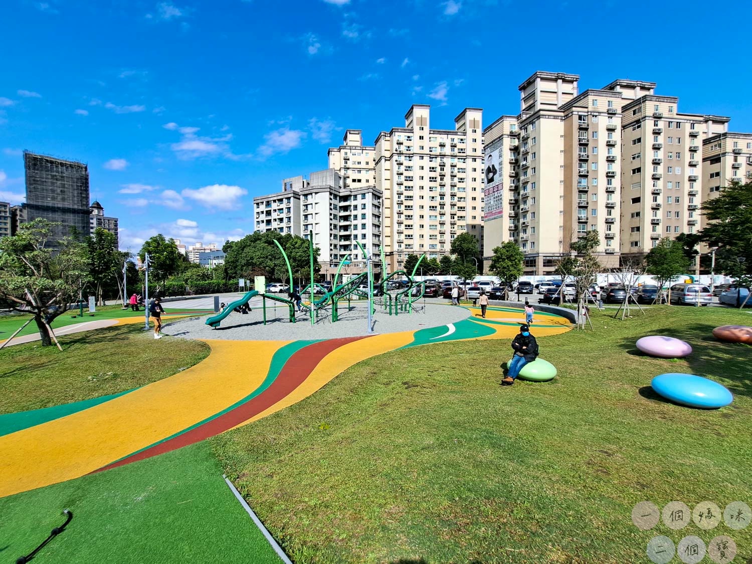 桃園|傑克與魔豆主題公園》八德特色公園!0.4公頃面積,大葉蔓藤造型攀爬架,巨人大手。 - 第16張圖 傑克與魔豆主題公園 (23)