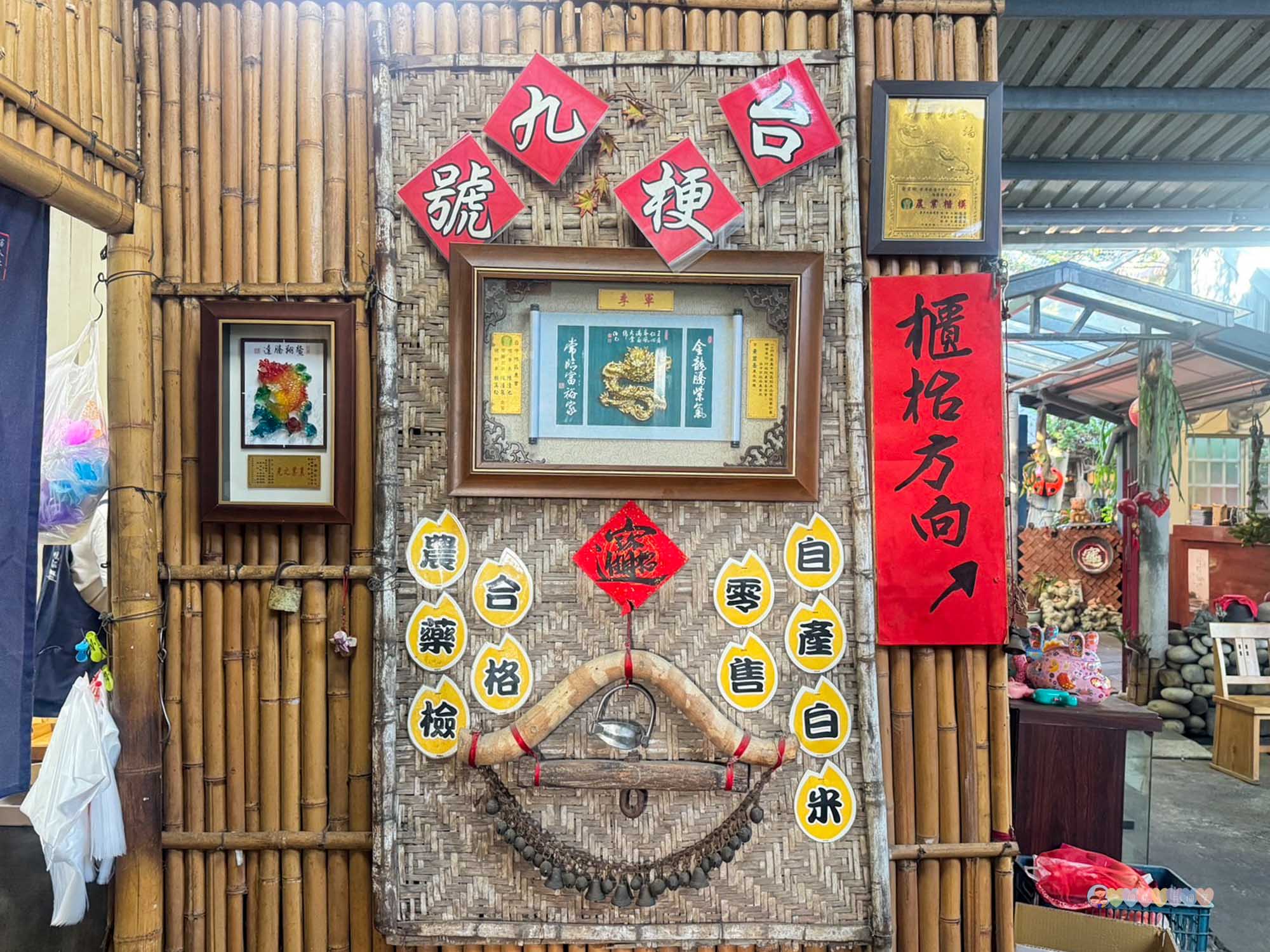 台中|田寮農莊》隱藏都市內,台中南屯古色農園景觀餐廳,隨時能吃到辦桌手路菜,欣賞落羽松與大片蓮池,寵物友善。 - 第43張圖 田寮農莊 環境 (50)