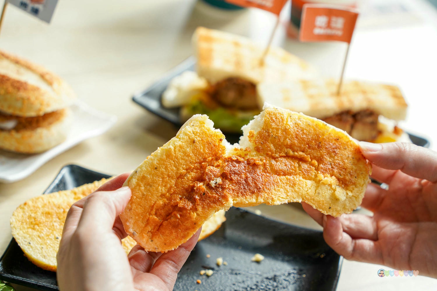 桃園|Eat here 吃這炭火土司 (平鎮總店)》桃園爆紅中西式早午餐「吃這」 炭火吐司!可以吃到肉羹麵線的早午餐店,吃麵線加酥脆炸雞超澎湃! - 第32張圖 Eat Here 吃這炭火土司 (40)