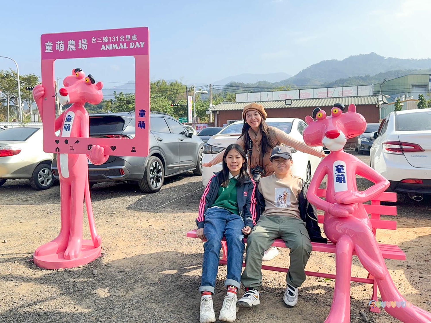 苗栗|童萌農場》苗栗大湖最新景點!全新親子農場,十種以上小動物,酷你酷你豬、斑點駱馬,罕見可愛動物,牧草無限拿。 - 第8張圖 童萌農場 (1)