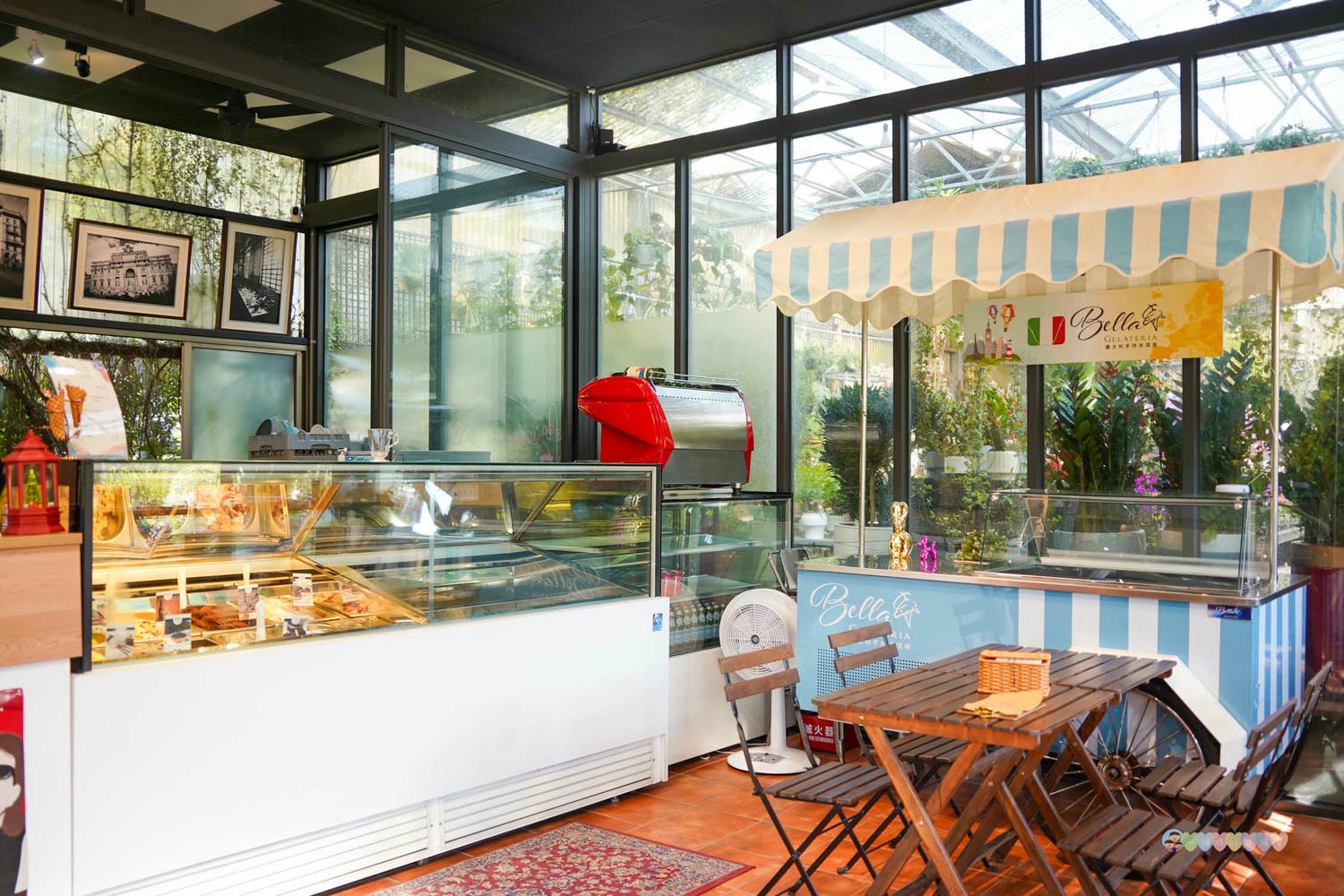 南投|貝拉義大利冰淇淋店 Bella Gelateria》南投秘境!隱身於花園內,正統義大利手工冰淇淋,大推貝禮斯牛奶糖口味。 - 第16張圖 貝拉義大利冰淇淋店 內部環境 (3)