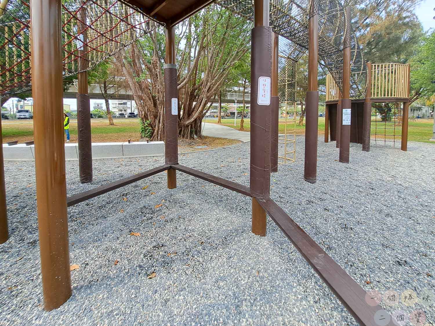 屏東|林邊蓮霧公園》屏東免門票親子景點,七彩飛天火車、蓮霧森林主題公園,吸睛巨大蓮霧。 - 第23張圖 林邊蓮霧公園 (25)