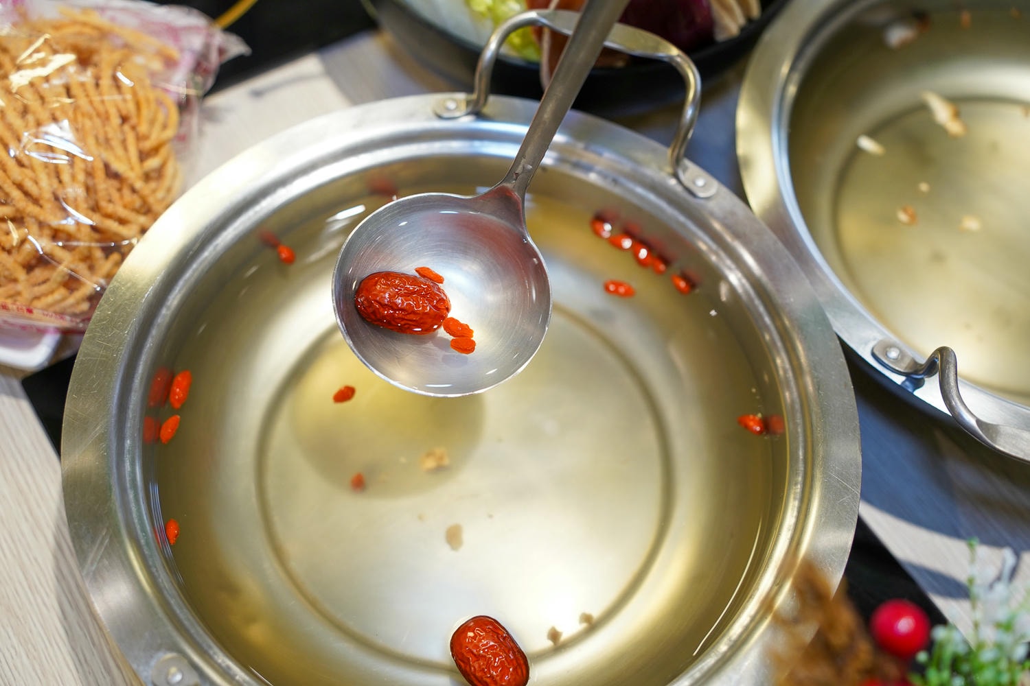 桃園|大麻鍋物藝文店》桃園鍋物推薦,DaMahot pot-解惑火鍋店。 - 第28張圖