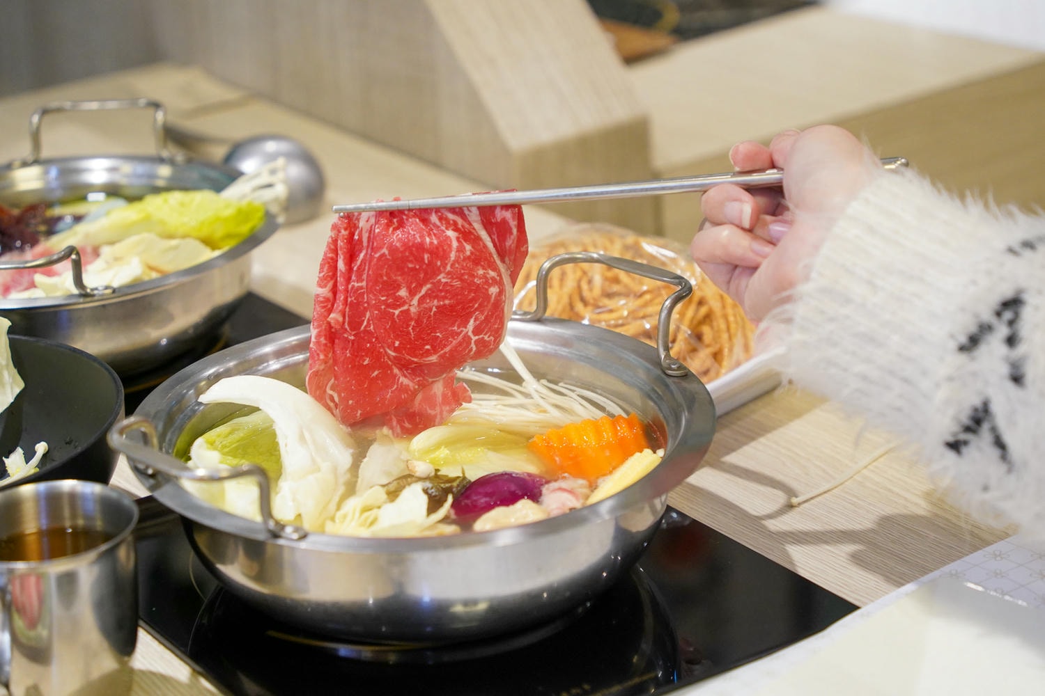 桃園|大麻鍋物藝文店》桃園鍋物推薦,DaMahot pot-解惑火鍋店。 - 第47張圖