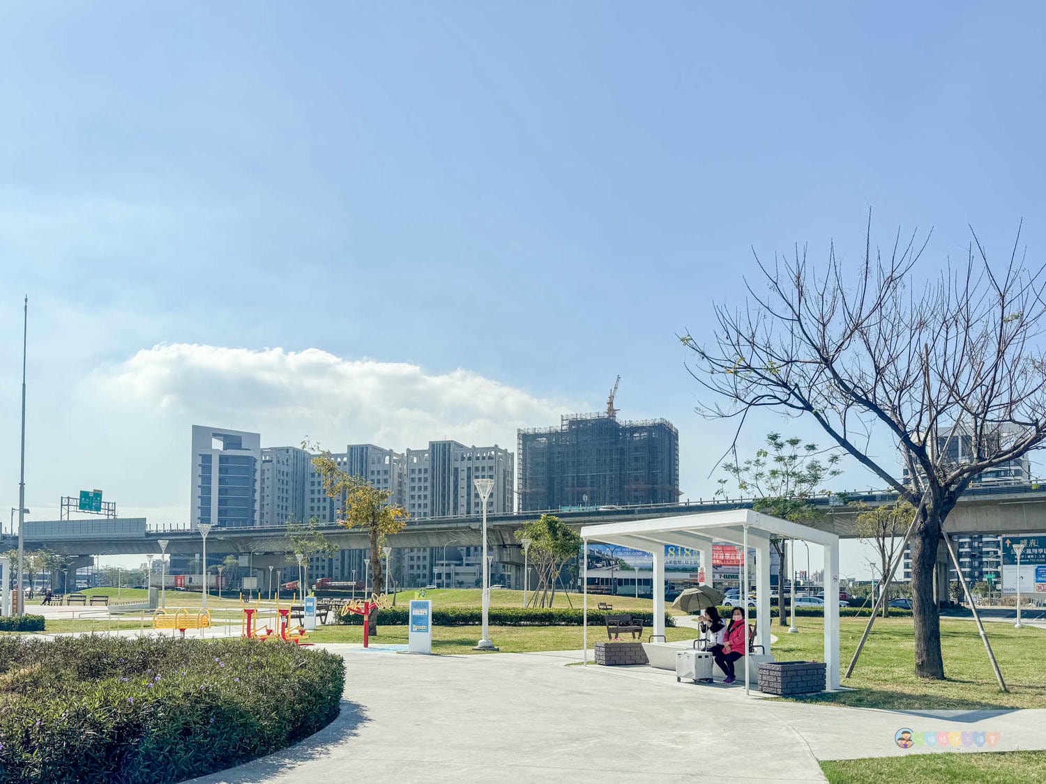 高雄|機器人主題公園》保安兒童貨櫃主題公園,免門票景點!六大主題空間、巨型溜滑梯、優質廁所。 - 第3張圖