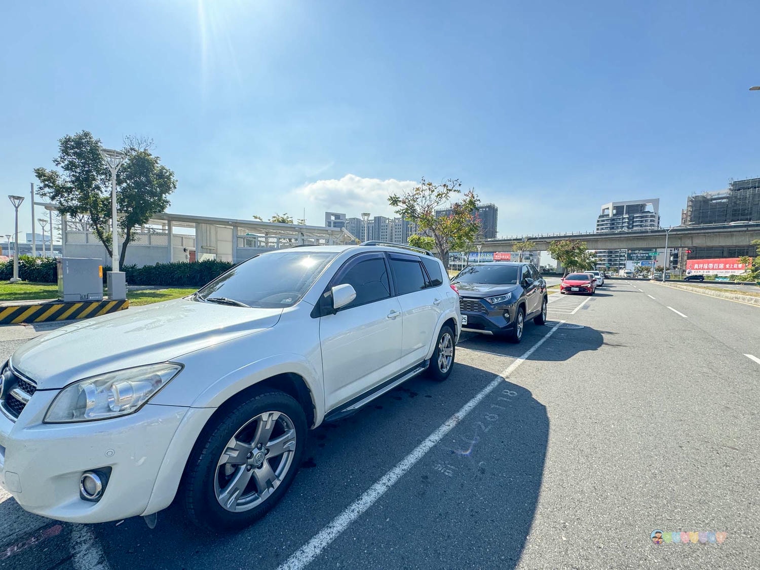 高雄|機器人主題公園》保安兒童貨櫃主題公園,免門票景點!六大主題空間、巨型溜滑梯、優質廁所。 - 第1張圖