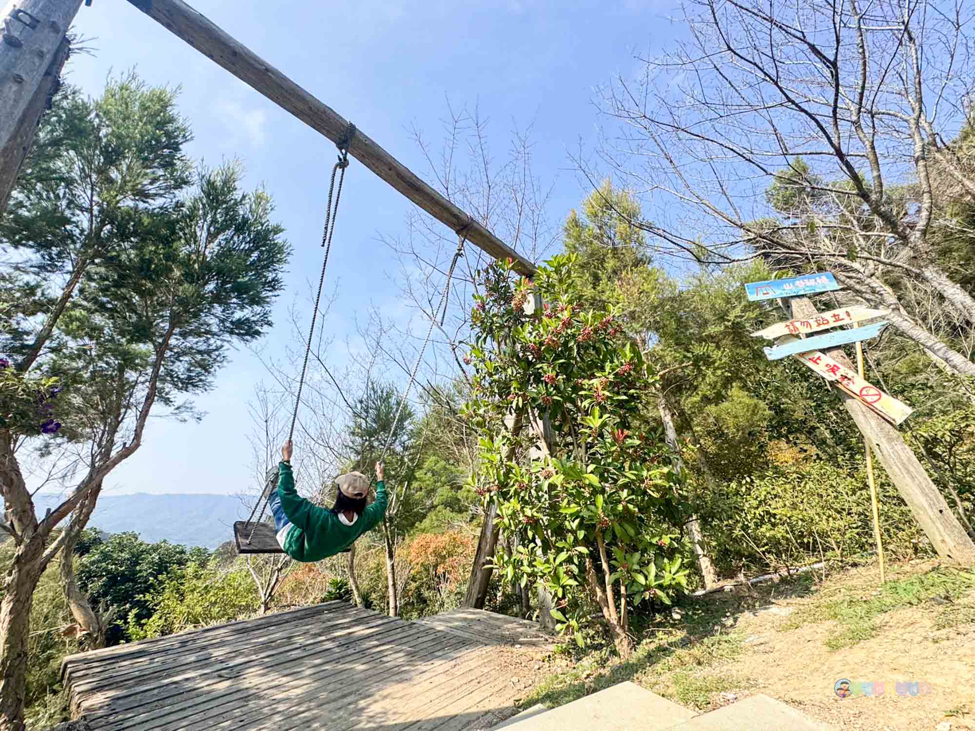 苗栗|哈比丘茶樹森林》苗栗銅鑼景點,寵物友善!美拍空中鞦韆、超萌水豚、笑笑羊,苗栗秘境哈比屋。 - 第33張圖