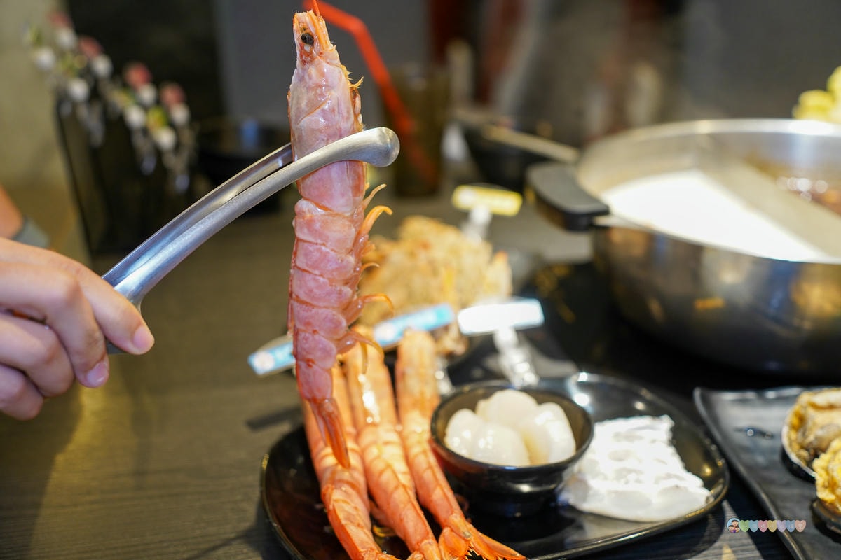 桃園|魔椒頂級鴛鴦鍋》桃園中壢美食推薦,海鮮火鍋、和牛吃到飽、自助吧火鍋、親子友善餐廳中壢一次滿足! - 第77張圖 桃園火鍋吃到飽
海鮮吃到飽
林口火鍋吃到飽
中壢火鍋
中壢火鍋推薦
牛肉吃到飽
蛤蠣吃到飽
和牛吃到飽
海鮮自助吧
魔椒