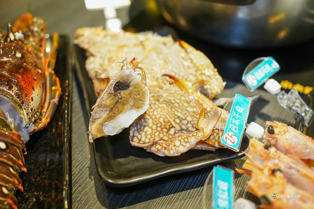 桃園|魔椒頂級鴛鴦鍋》桃園中壢美食推薦,海鮮火鍋、和牛吃到飽、自助吧火鍋、親子友善餐廳中壢一次滿足! - 第80張圖 桃園火鍋吃到飽
海鮮吃到飽
林口火鍋吃到飽
中壢火鍋
中壢火鍋推薦
牛肉吃到飽
蛤蠣吃到飽
和牛吃到飽
海鮮自助吧
魔椒