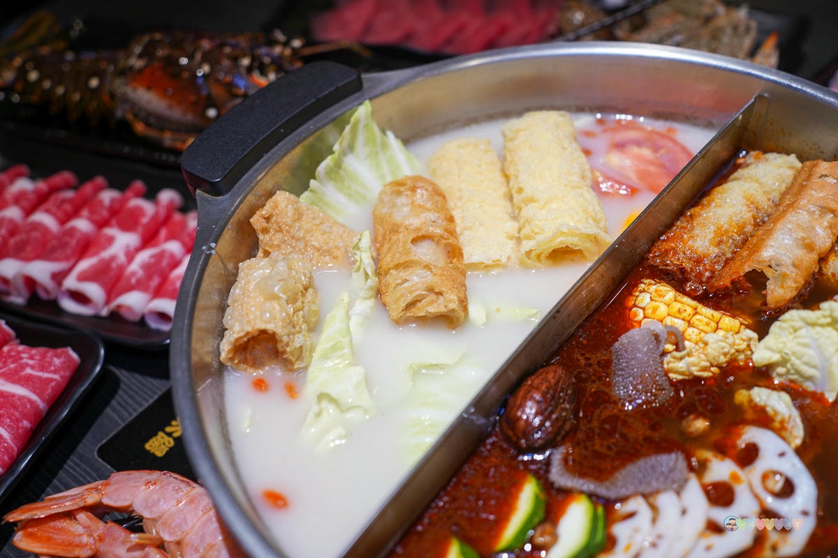 桃園|魔椒頂級鴛鴦鍋》桃園中壢美食推薦,海鮮火鍋、和牛吃到飽、自助吧火鍋、親子友善餐廳中壢一次滿足! - 第65張圖 桃園火鍋吃到飽
海鮮吃到飽
林口火鍋吃到飽
中壢火鍋
中壢火鍋推薦
牛肉吃到飽
蛤蠣吃到飽
和牛吃到飽
海鮮自助吧
魔椒