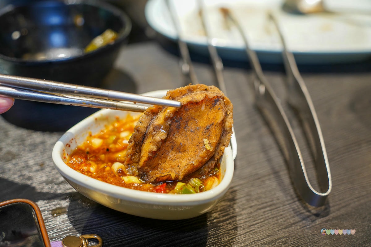 桃園|魔椒頂級鴛鴦鍋》桃園中壢美食推薦,海鮮火鍋、和牛吃到飽、自助吧火鍋、親子友善餐廳中壢一次滿足! - 第73張圖 桃園火鍋吃到飽
海鮮吃到飽
林口火鍋吃到飽
中壢火鍋
中壢火鍋推薦
牛肉吃到飽
蛤蠣吃到飽
和牛吃到飽
海鮮自助吧
魔椒
