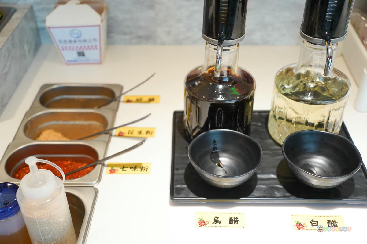 桃園|魔椒頂級鴛鴦鍋》桃園中壢美食推薦,海鮮火鍋、和牛吃到飽、自助吧火鍋、親子友善餐廳中壢一次滿足! - 第57張圖 桃園火鍋吃到飽
海鮮吃到飽
林口火鍋吃到飽
中壢火鍋
中壢火鍋推薦
牛肉吃到飽
蛤蠣吃到飽
和牛吃到飽
海鮮自助吧
魔椒