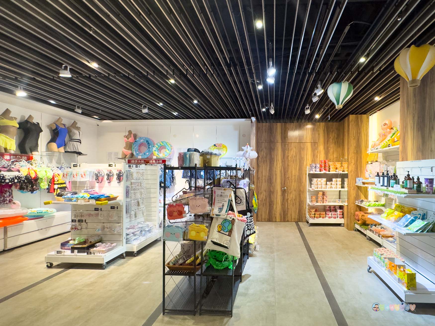 屏東|墾丁怡灣渡假酒店》五層樓高速溜滑梯、透明空中走廊、超大兒童遊戲室、墾丁泳池飯店。 - 第36張圖