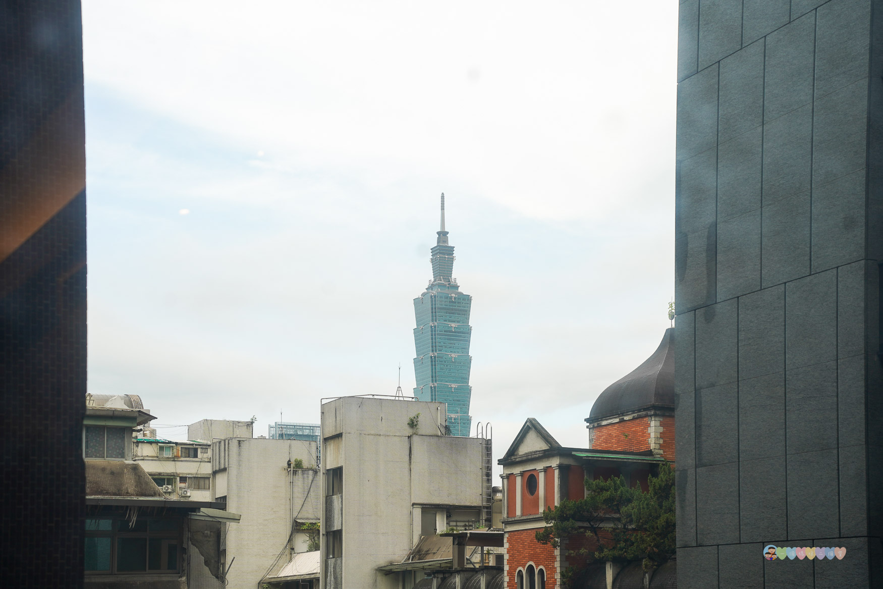 台北|容華診所》台北東區Ellansé洢蓮絲推薦,改善法令紋及凹陷困擾,偷偷自然變美的秘密。 - 第5張圖