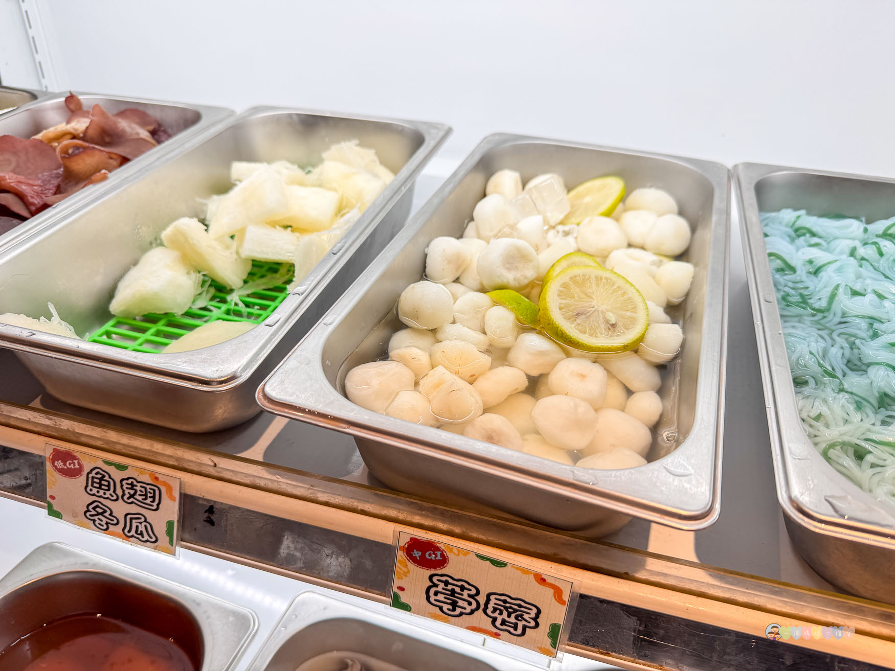 新北|蒙古勾勾》火鍋吃到飽!百種食材自助吧+豪華海鮮拼盤,無油麻辣火鍋,道地蒙古湯頭,三峽聚餐首選! - 第31張圖
