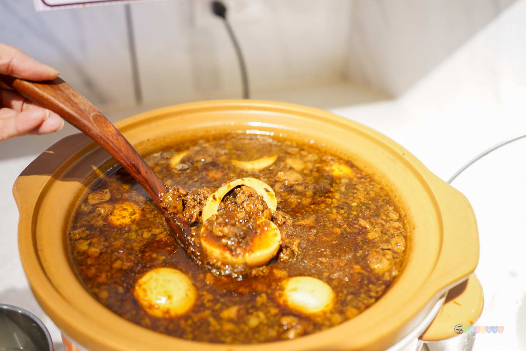 新北|蒙古勾勾》火鍋吃到飽!百種食材自助吧+豪華海鮮拼盤,無油麻辣火鍋,道地蒙古湯頭,三峽聚餐首選! - 第46張圖