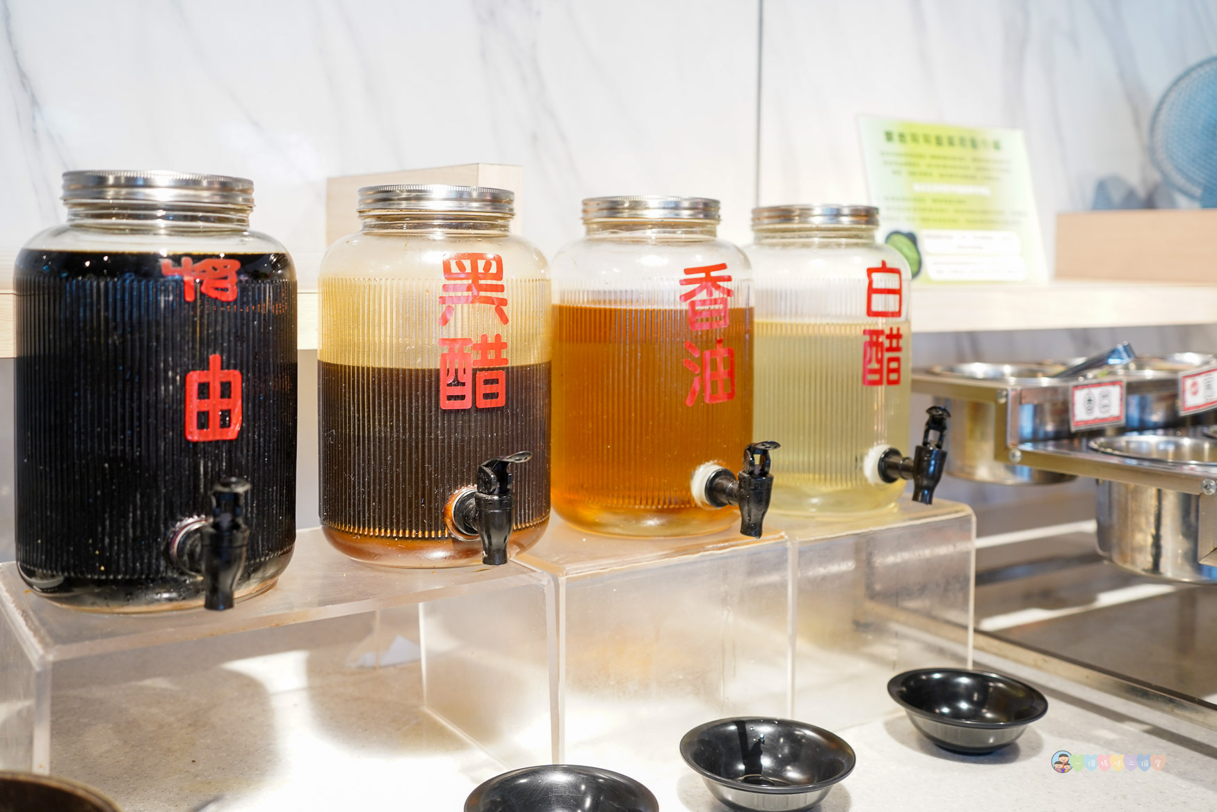 新北|蒙古勾勾》火鍋吃到飽!百種食材自助吧+豪華海鮮拼盤,無油麻辣火鍋,道地蒙古湯頭,三峽聚餐首選! - 第51張圖