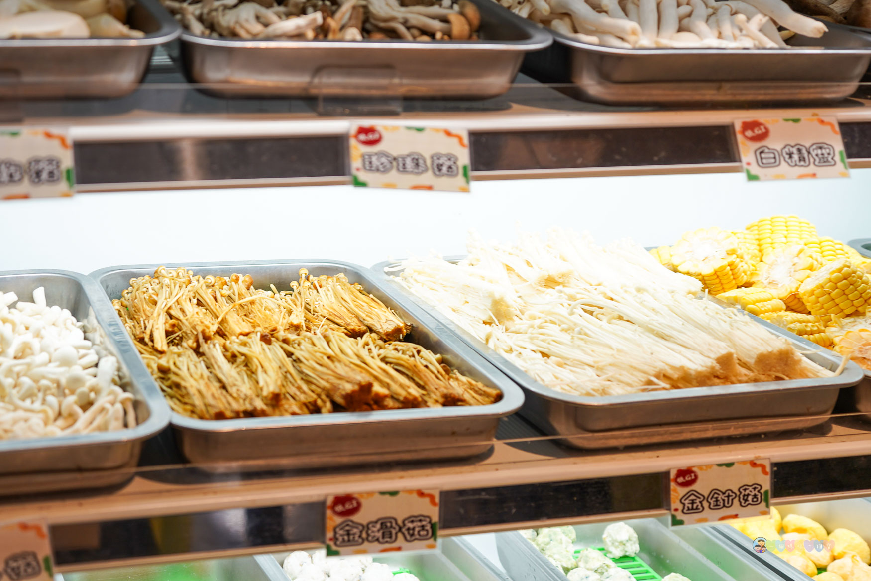 新北|蒙古勾勾》火鍋吃到飽!百種食材自助吧+豪華海鮮拼盤,無油麻辣火鍋,道地蒙古湯頭,三峽聚餐首選! - 第32張圖
