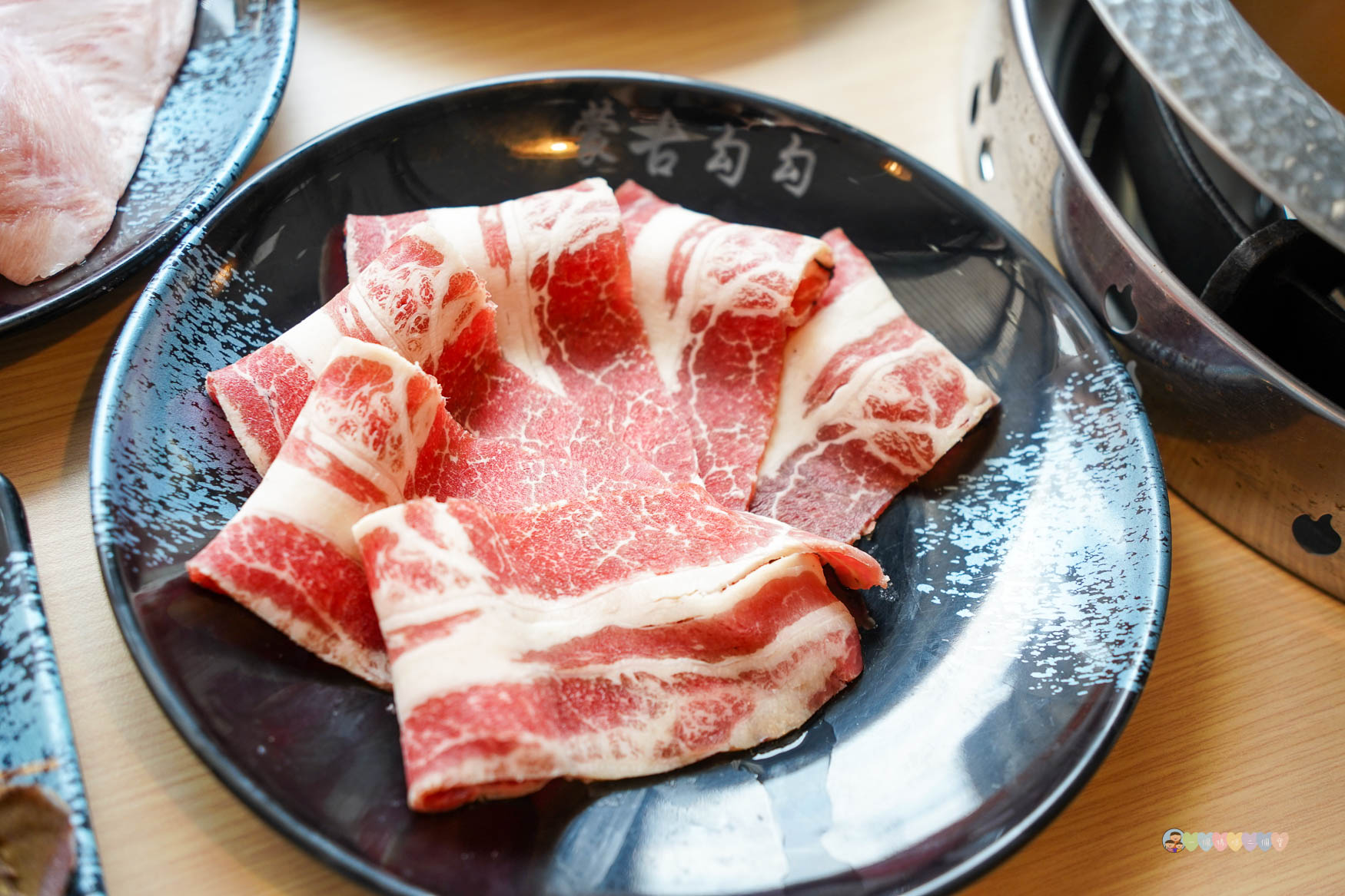 新北|蒙古勾勾》火鍋吃到飽!百種食材自助吧+豪華海鮮拼盤,無油麻辣火鍋,道地蒙古湯頭,三峽聚餐首選! - 第73張圖