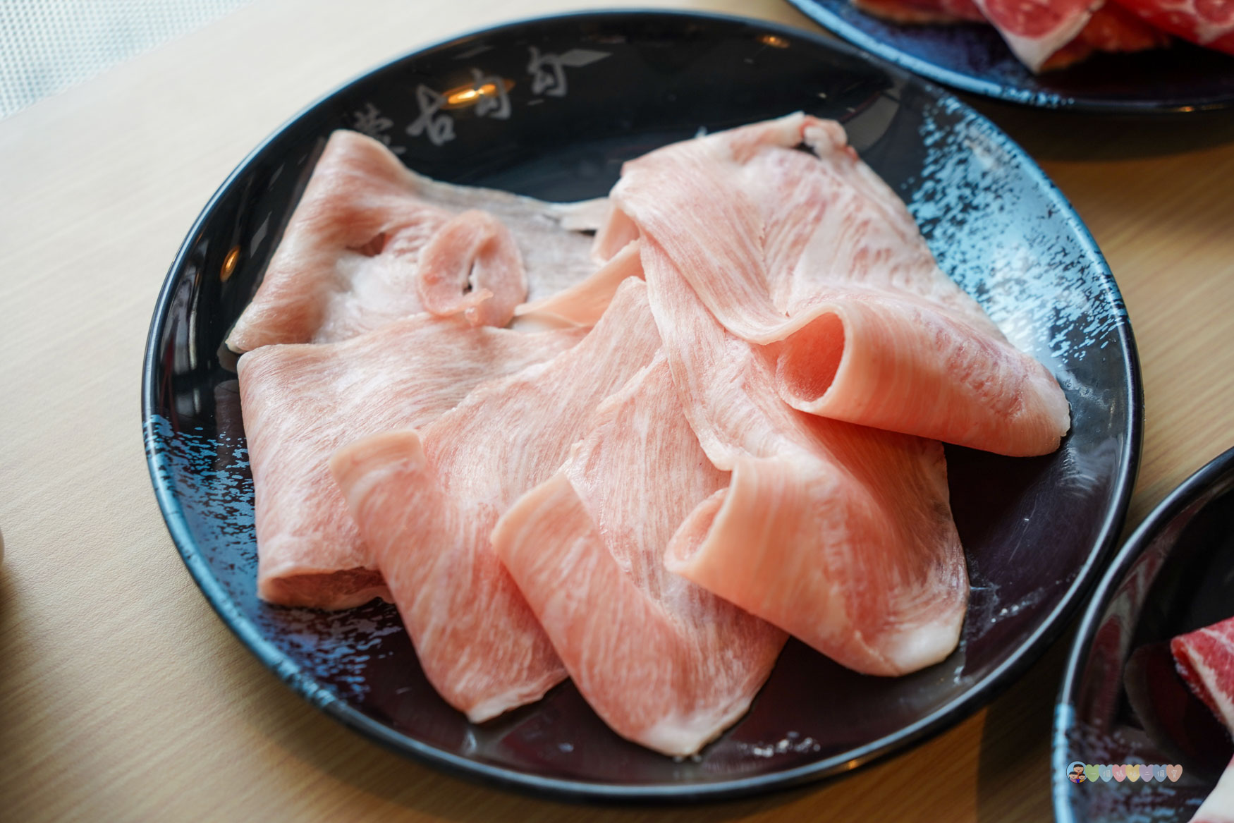 新北|蒙古勾勾》火鍋吃到飽!百種食材自助吧+豪華海鮮拼盤,無油麻辣火鍋,道地蒙古湯頭,三峽聚餐首選! - 第75張圖