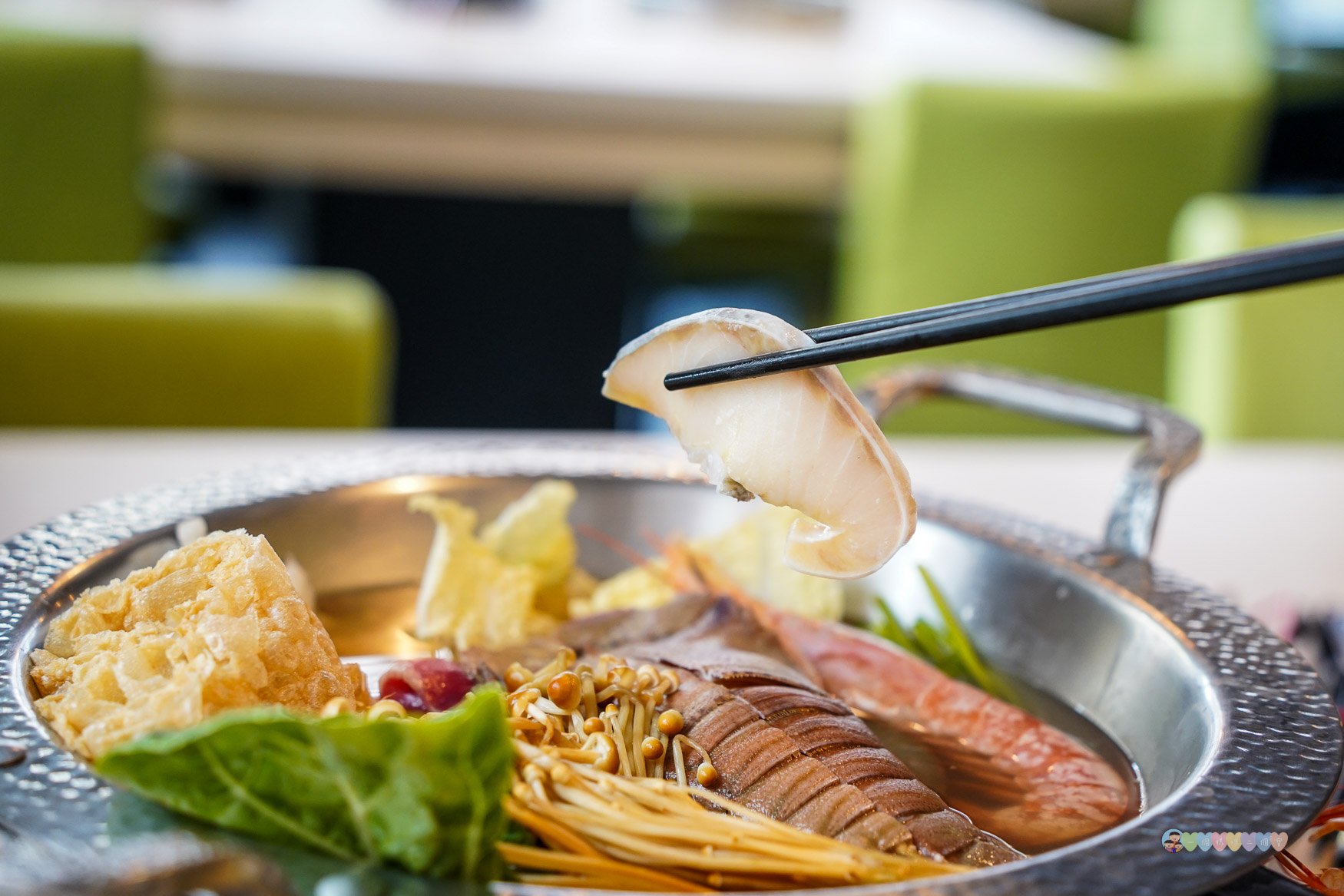 新北|蒙古勾勾》火鍋吃到飽!百種食材自助吧+豪華海鮮拼盤,無油麻辣火鍋,道地蒙古湯頭,三峽聚餐首選! - 第91張圖