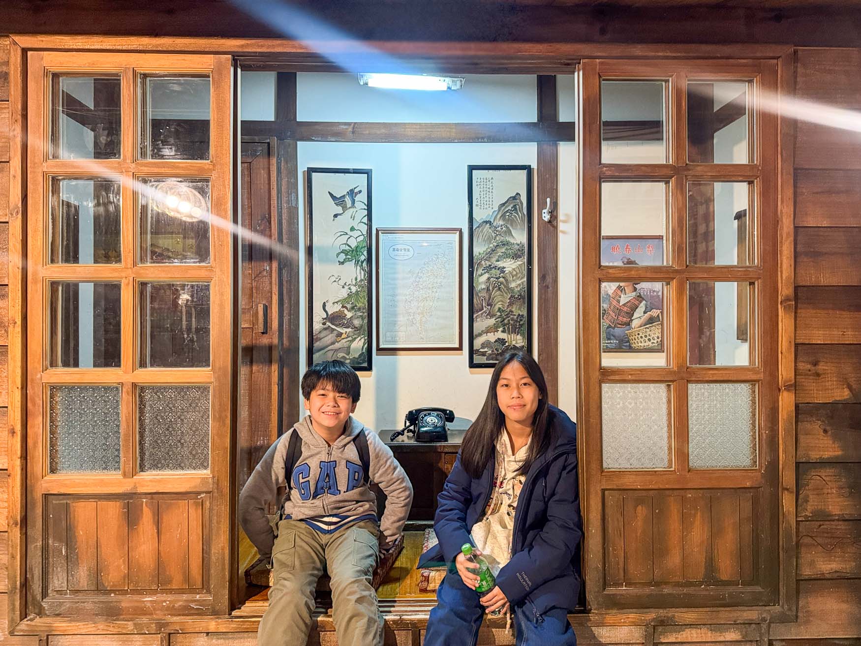 宜蘭|虎牌米粉觀光工廠》復古懷舊造景美拍 炒米粉吃到飽 巨大老虎巴士 - 第40張圖