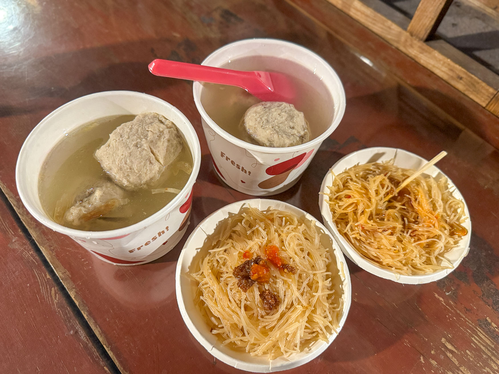 宜蘭|虎牌米粉觀光工廠》復古懷舊造景美拍 炒米粉吃到飽 巨大老虎巴士 - 第50張圖