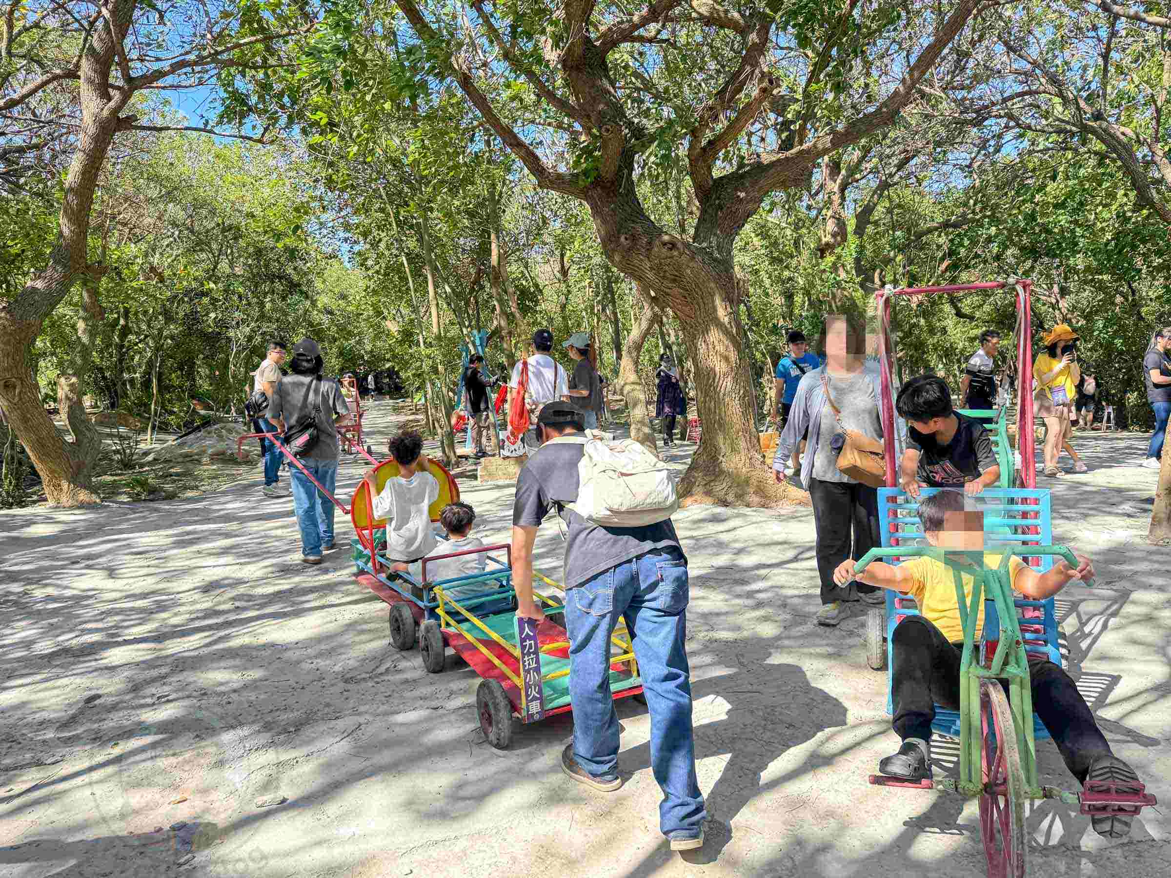 桃園|野趣森林》2025桃園親子景點!不插電迪士尼遊樂園,水陸空400項遊具一路暢玩,HIGH玩一整天。 - 第18張圖