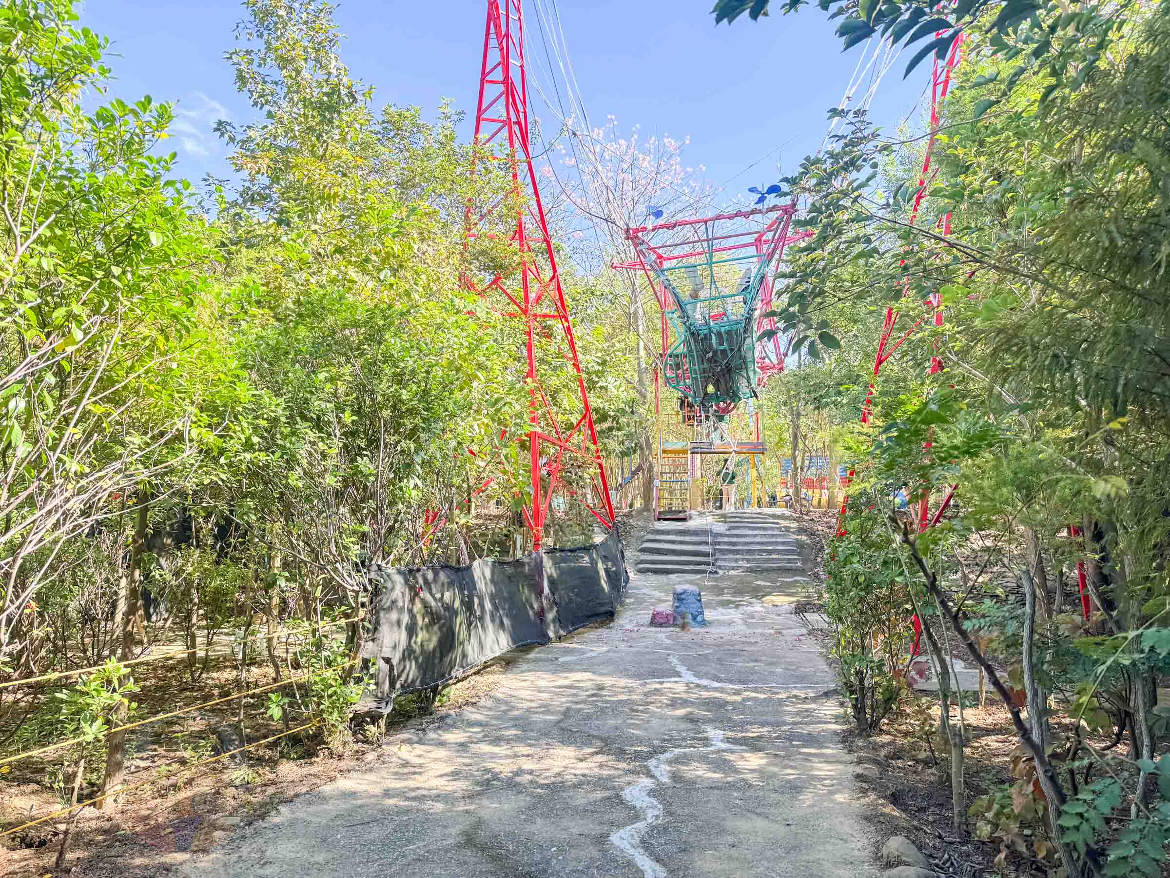 桃園|野趣森林》2025桃園親子景點!不插電迪士尼遊樂園,水陸空400項遊具一路暢玩,HIGH玩一整天。 - 第21張圖