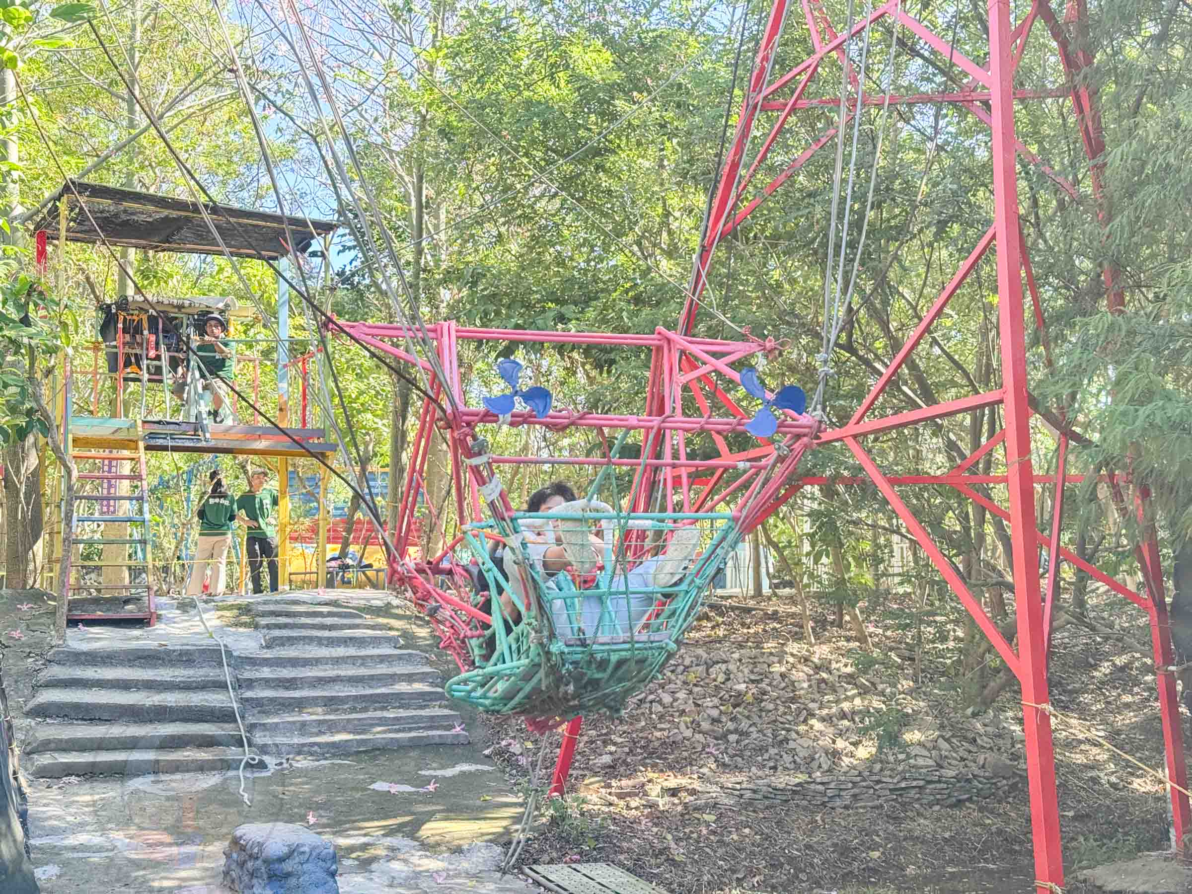 桃園|野趣森林》2025桃園親子景點!不插電迪士尼遊樂園,水陸空400項遊具一路暢玩,HIGH玩一整天。 - 第22張圖