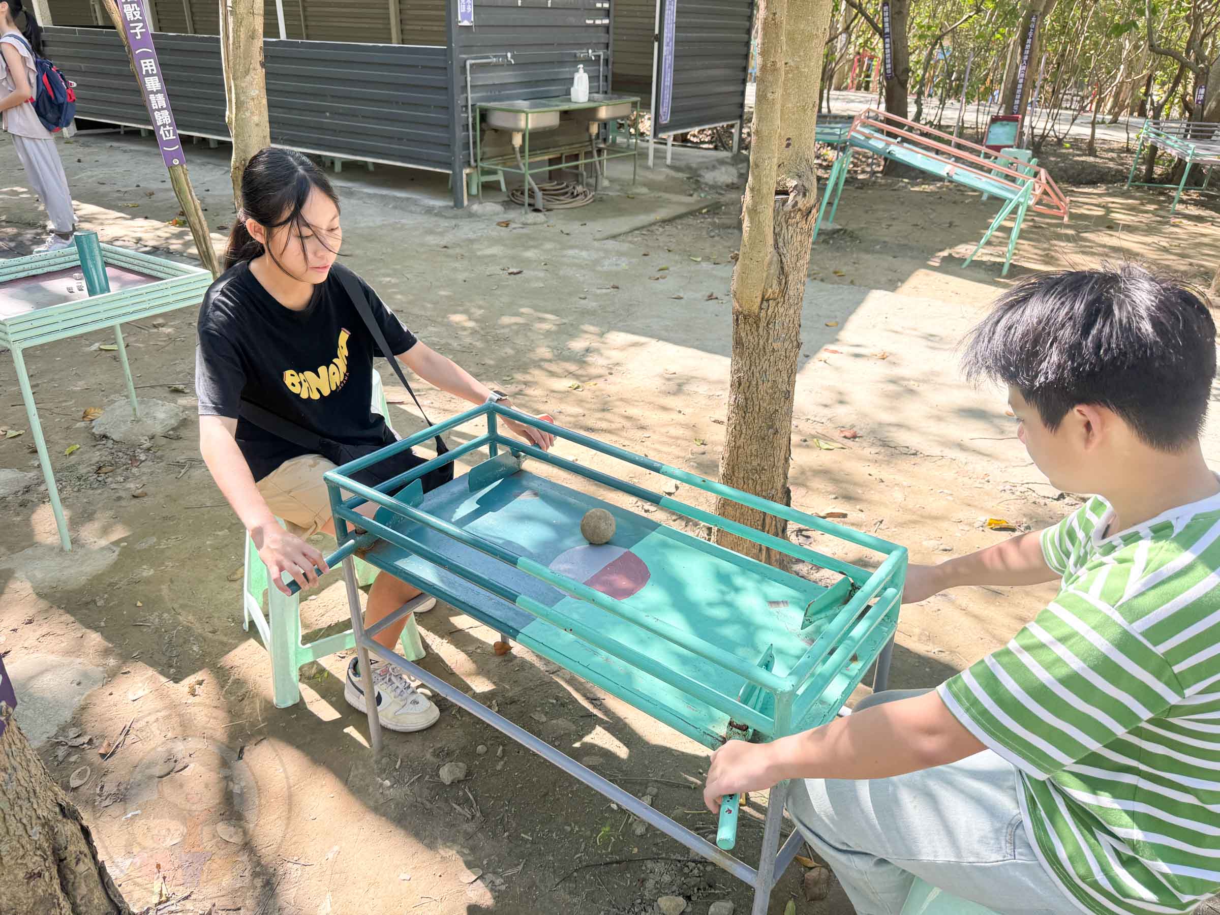 桃園|野趣森林》2025桃園親子景點!不插電迪士尼遊樂園,水陸空400項遊具一路暢玩,HIGH玩一整天。 - 第67張圖