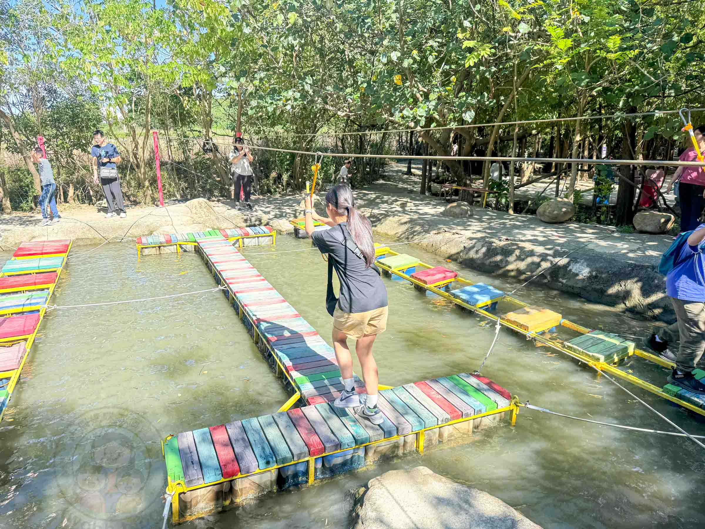 桃園|野趣森林》2025桃園親子景點!不插電迪士尼遊樂園,水陸空400項遊具一路暢玩,HIGH玩一整天。 - 第39張圖