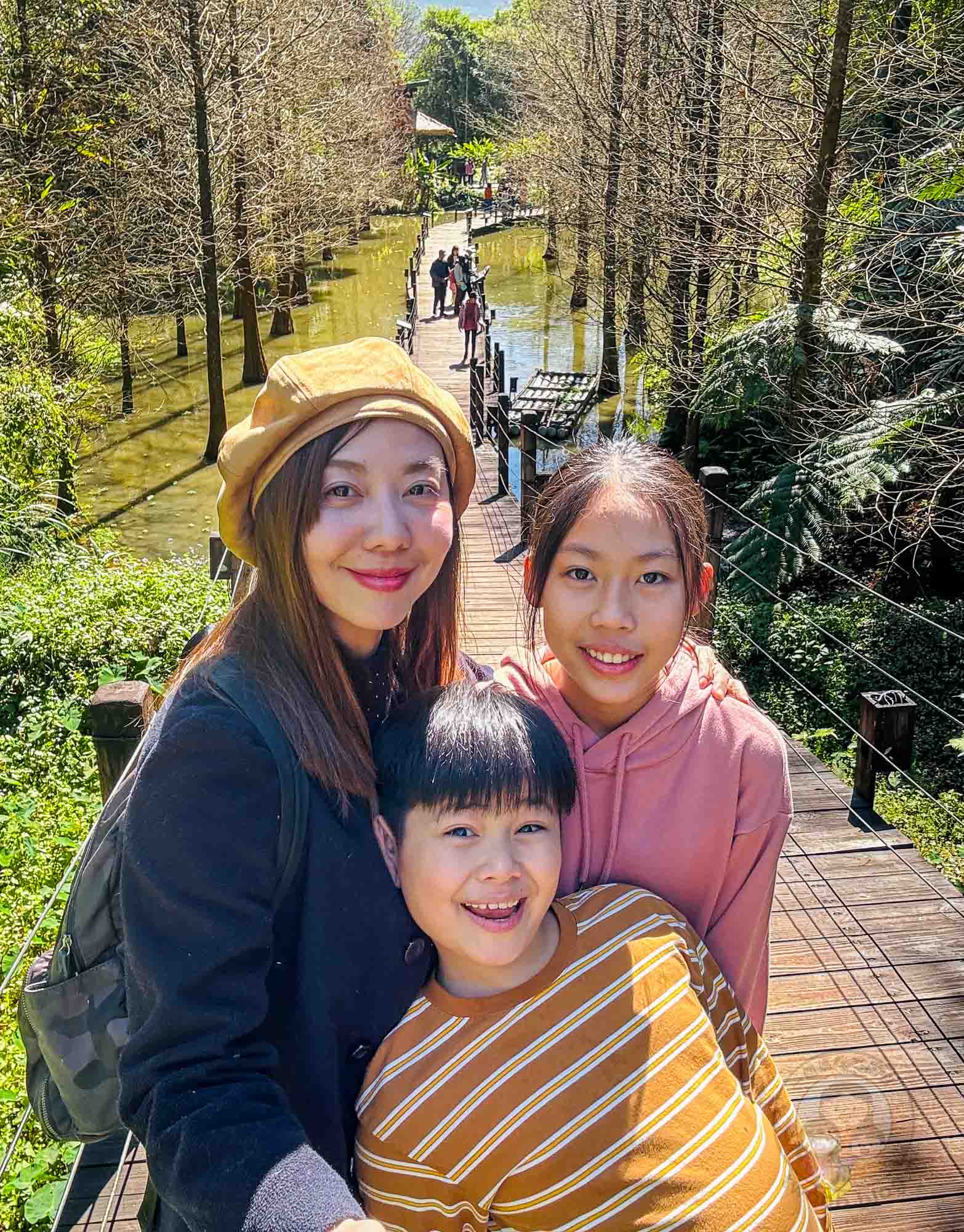 新竹｜綠世界生態農場 2025門票》亞洲最大的亞熱帶雨林生態園區、六大主題公園、草尼馬、可愛動物、落羽松夢幻步道。