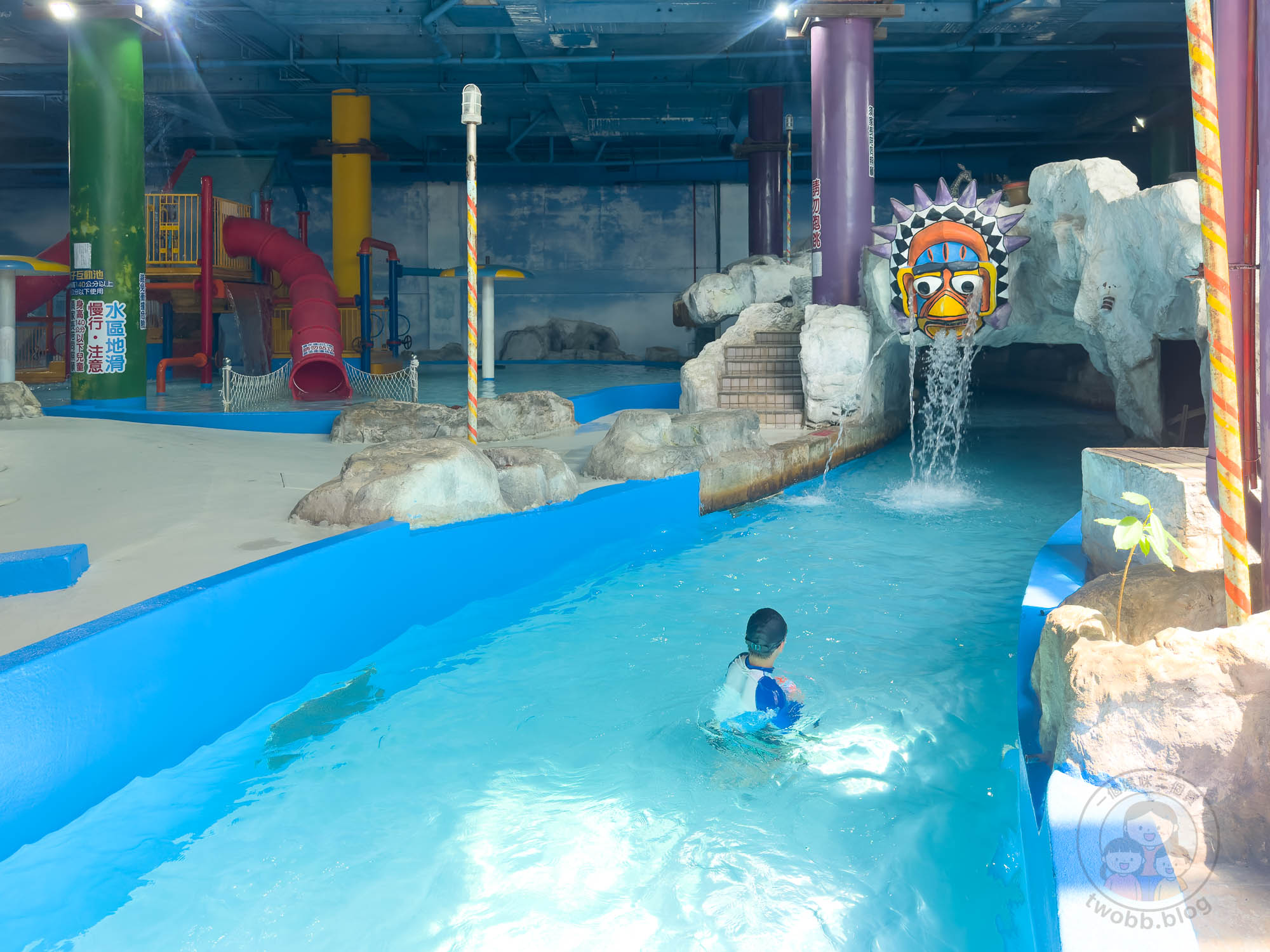 屏東｜墾丁福華渡假飯店》墾丁泳池飯店，直通小灣沙灘，梅花鹿親密互動。