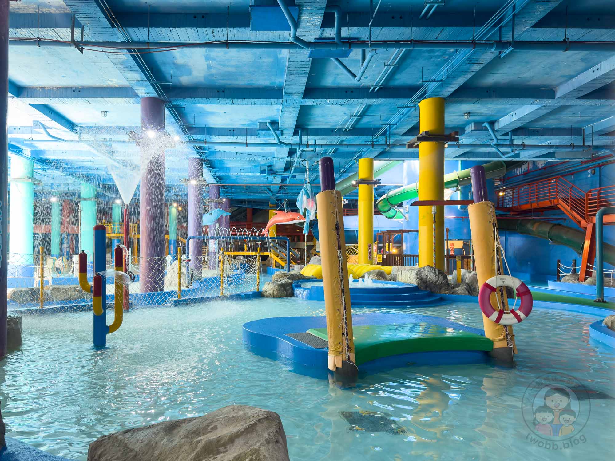 屏東｜墾丁福華渡假飯店》墾丁泳池飯店，直通小灣沙灘，梅花鹿親密互動。