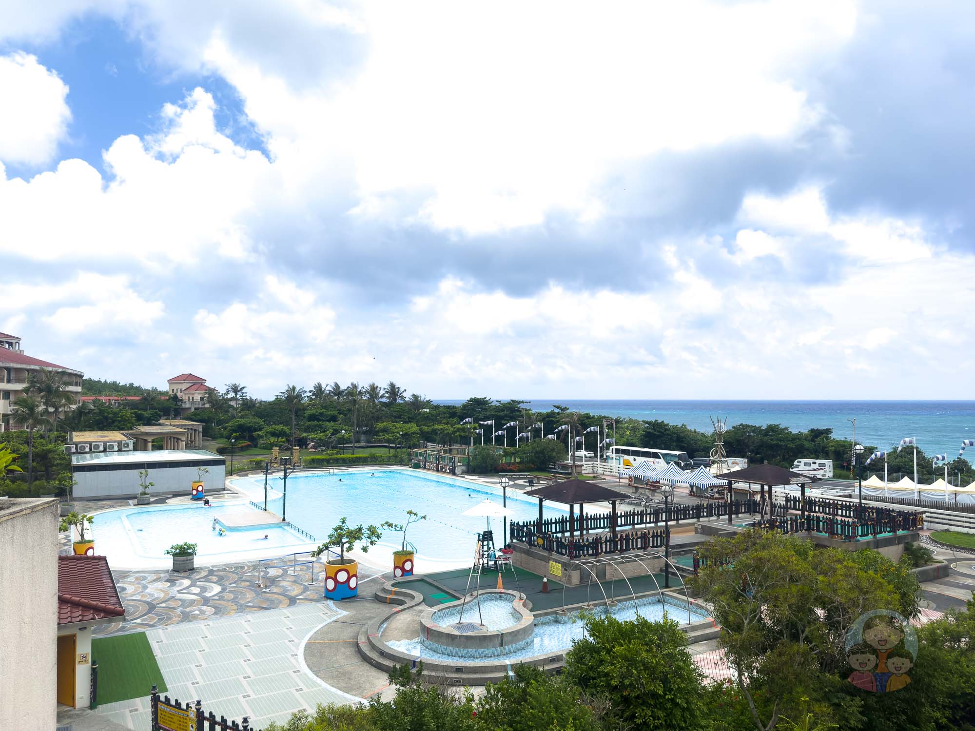 屏東｜墾丁福華渡假飯店》墾丁泳池飯店，直通小灣沙灘，梅花鹿親密互動。