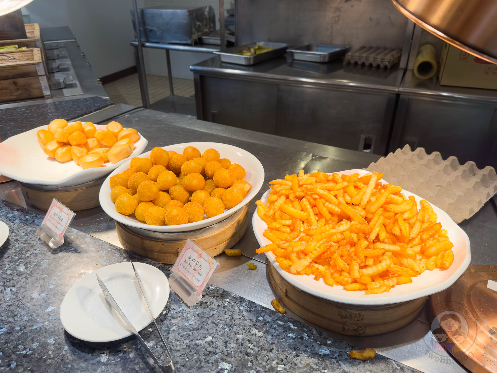 屏東｜墾丁福華渡假飯店》墾丁泳池飯店，直通小灣沙灘，梅花鹿親密互動。