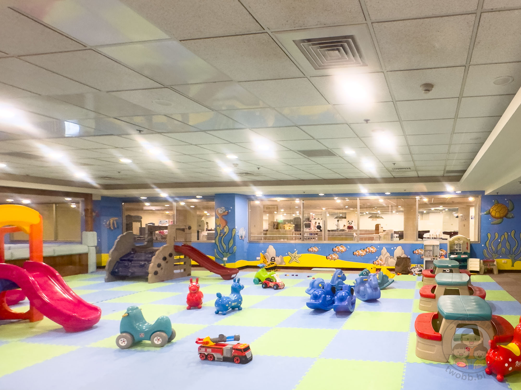 屏東｜墾丁福華渡假飯店》墾丁泳池飯店，直通小灣沙灘，梅花鹿親密互動。