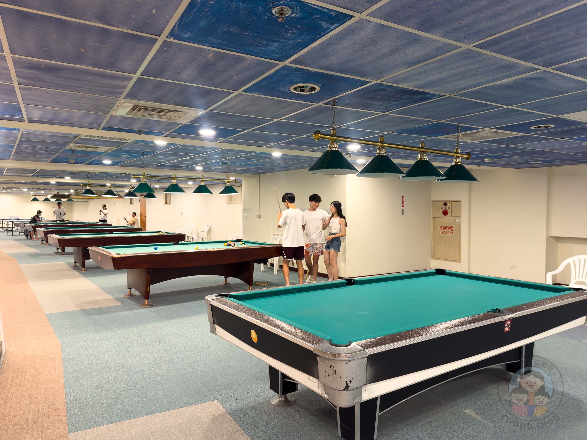 屏東｜墾丁福華渡假飯店》墾丁泳池飯店，直通小灣沙灘，梅花鹿親密互動。