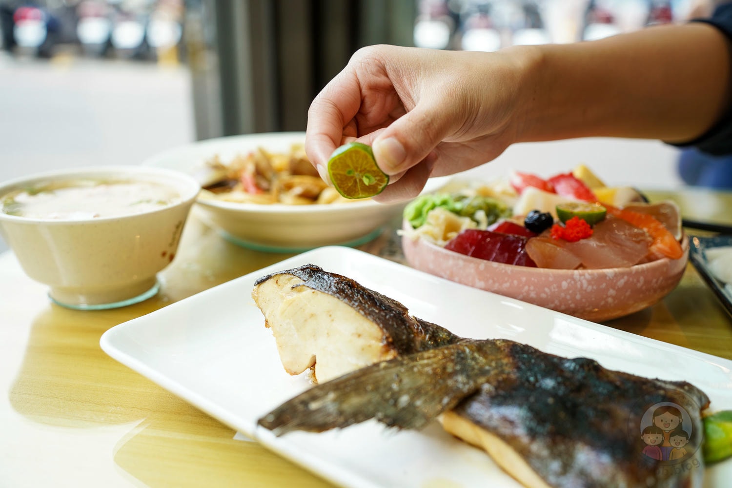 桃園|紳爺食堂》高CP值!桃園平價日式料理推薦、食材新鮮、丼飯 烤物 刺身。 - 第36張圖 桃園|紳爺食堂》高CP值!桃園平價日式料理推薦、食材新鮮、丼飯 烤物 刺身。