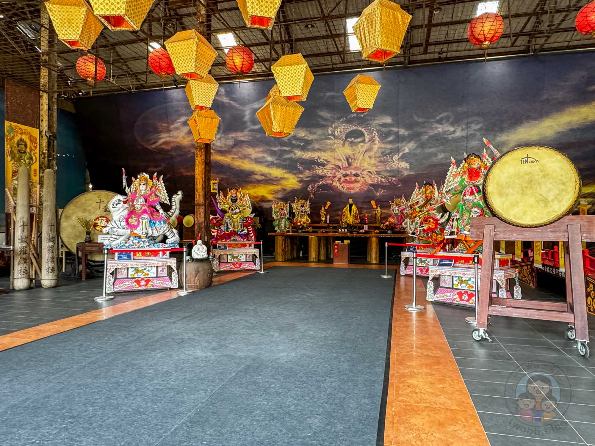 台南｜十鼓文創園區》台南百年老糖廠、魔法彩虹街、免費暢玩高空彈跳、飛天滑索挑戰。