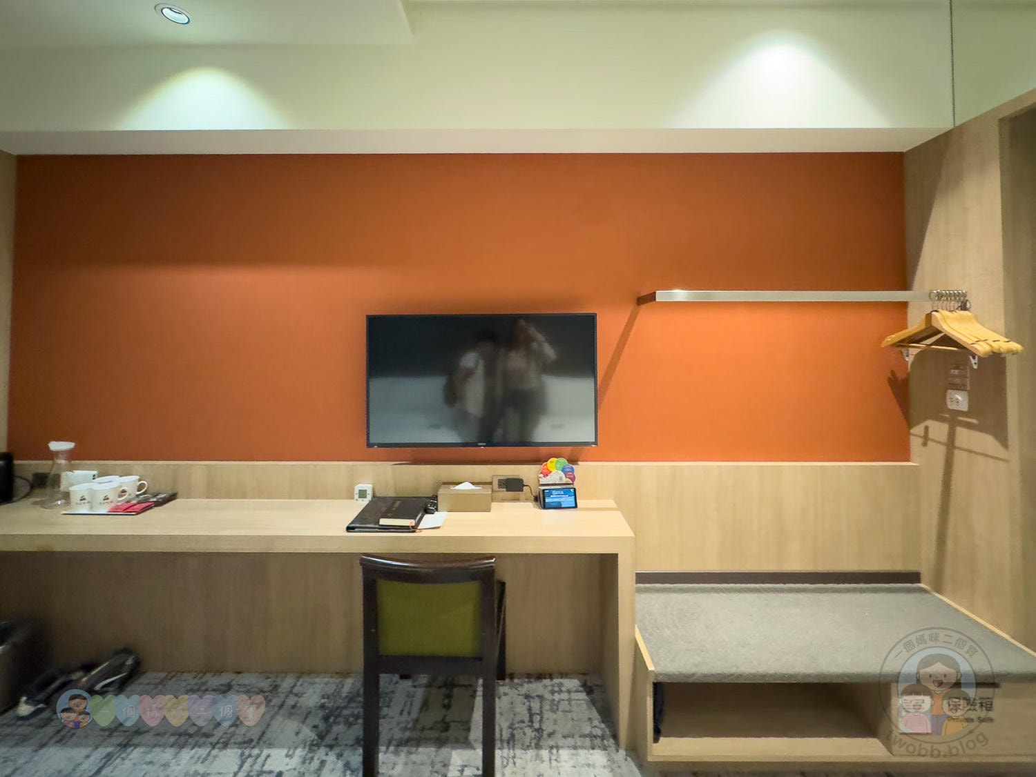 台中｜浮雲客棧Kloud Hotel》步行6分鐘可達逢甲夜市，鬧中取靜 寵物友善旅館。