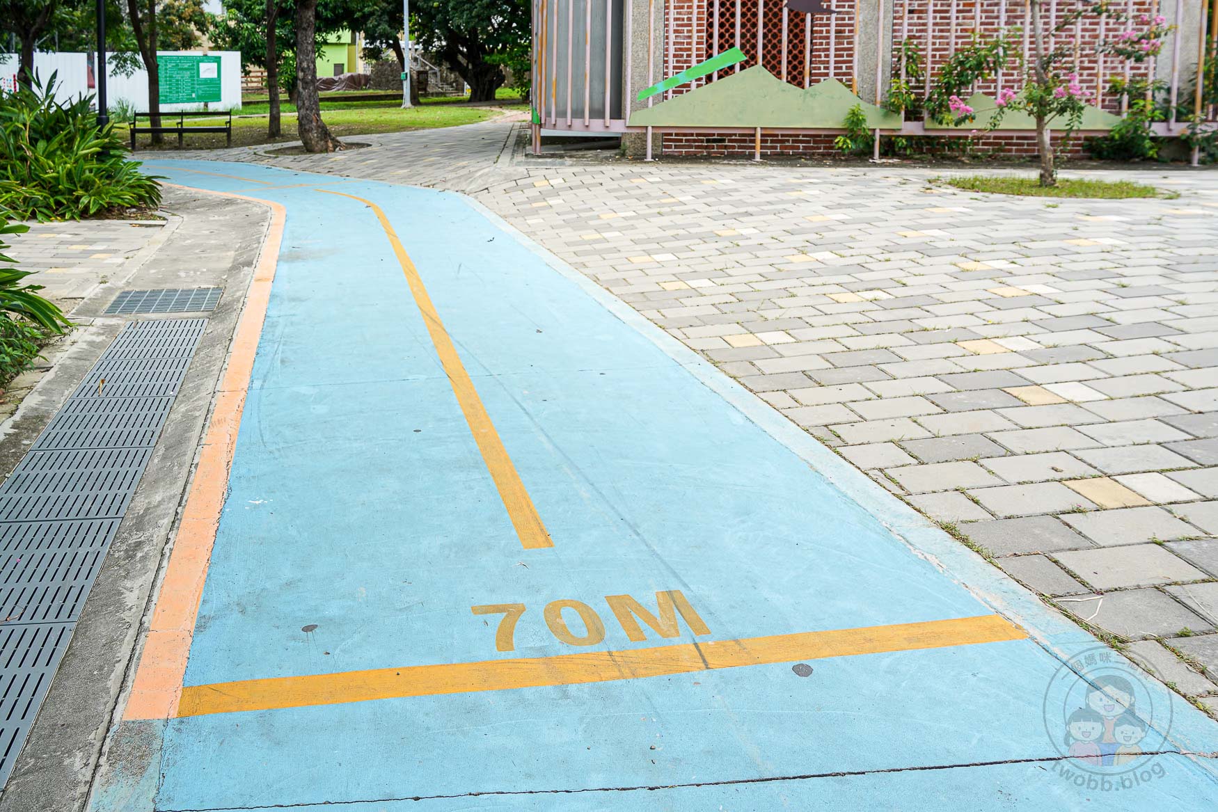 屏東|恆春共融遊戲場》緊鄰恆春古城、月琴主題遊戲場 六腳樹屋 戲水區 攀爬網。 - 第24張圖 屏東|恆春共融遊戲場》緊鄰恆春古城、月琴主題遊戲場 六腳樹屋 戲水區 攀爬網。