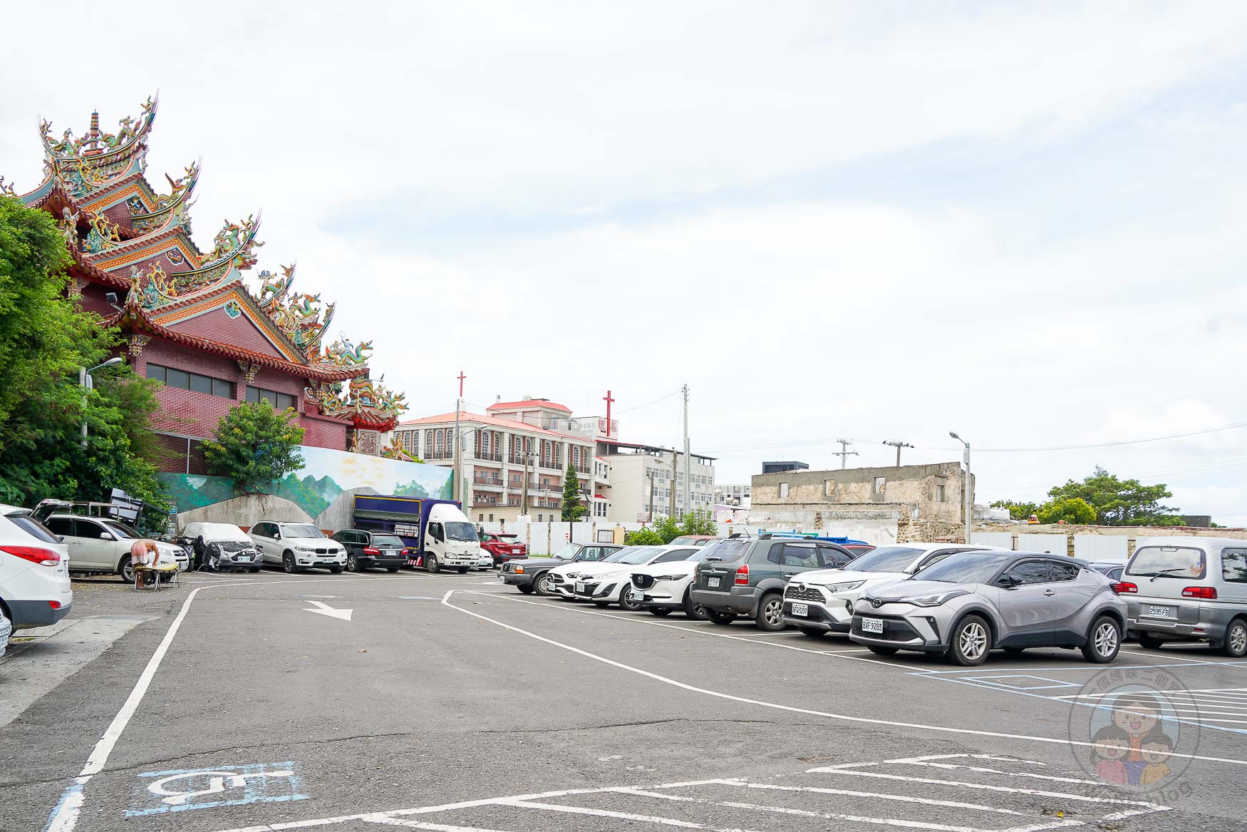 屏東|恆春共融遊戲場》緊鄰恆春古城、月琴主題遊戲場 六腳樹屋 戲水區 攀爬網。 - 第1張圖 屏東|恆春共融遊戲場》緊鄰恆春古城、月琴主題遊戲場 六腳樹屋 戲水區 攀爬網。